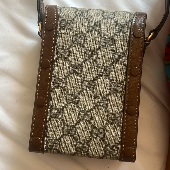 Gucci authentic - like new worn once only - Picture 3 of 4